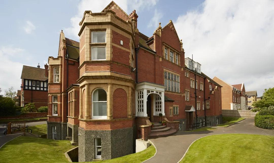UKiset考试每周一校:厄尔斯克里夫学院(Earlscliffe College) UKiset考试每周一校:厄尔斯克里夫学院(Earlscliffe College)